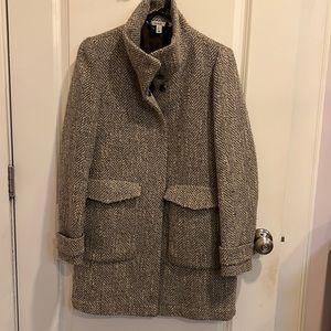 Funnel collar herringbone coat in Gray.